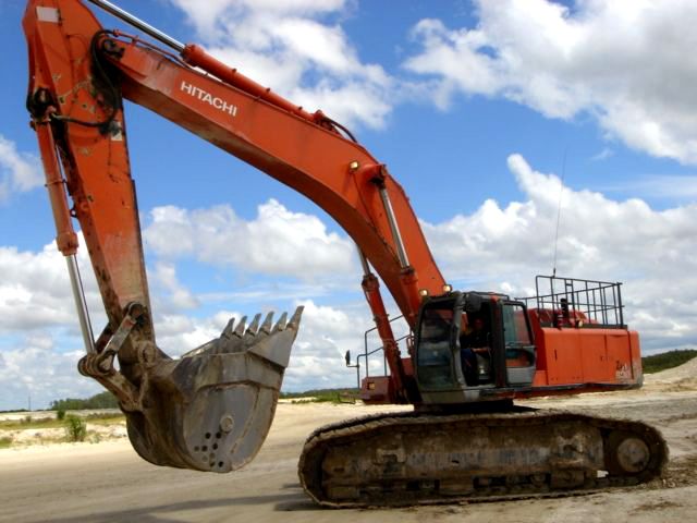 excavators at work. 325 Hydraulic Excavator; excavators at work. Excavators » 2005 Hitachi